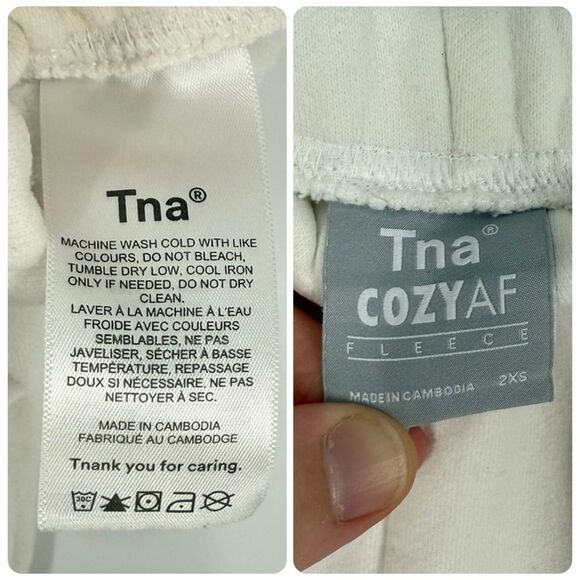 Aritzia TNA Cozy Sweatfleece Perfect Hi-Rise Mini Short in White | Size 2XS - Picture 6 of 8